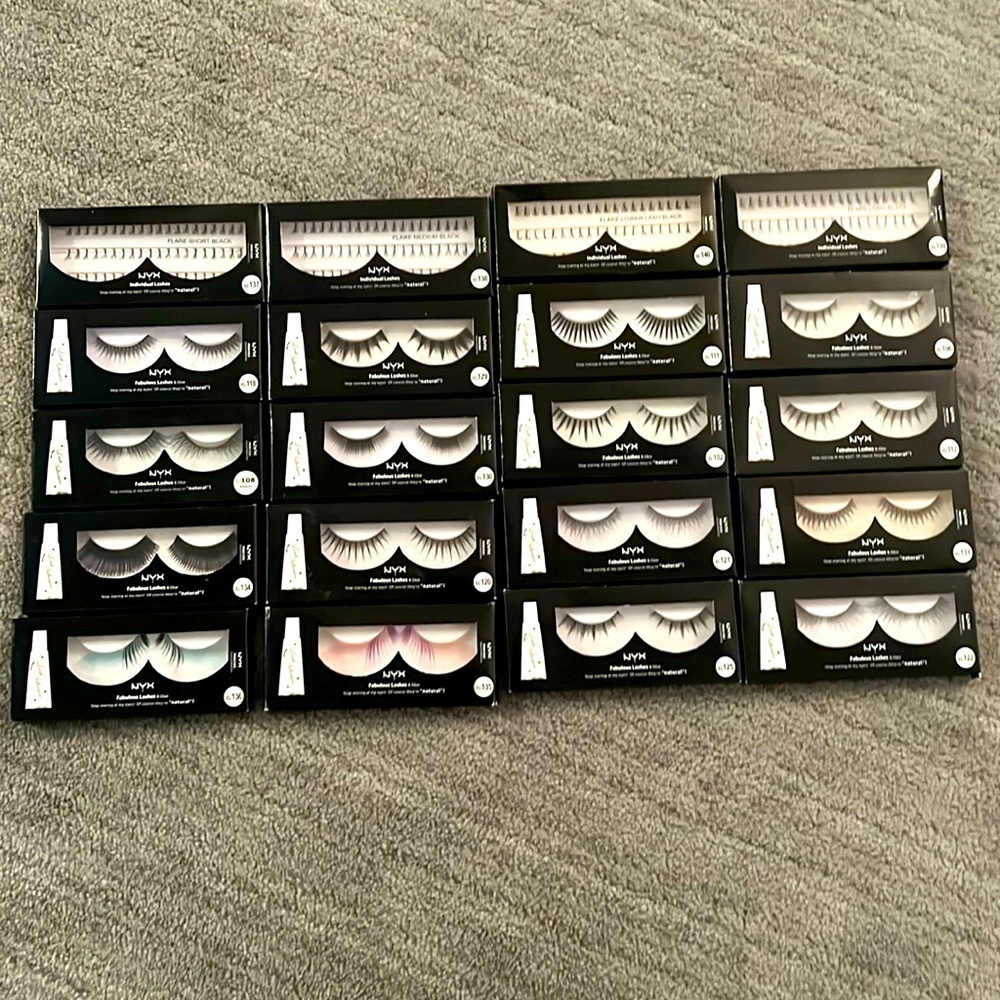 Lot of nyx eyelashes
